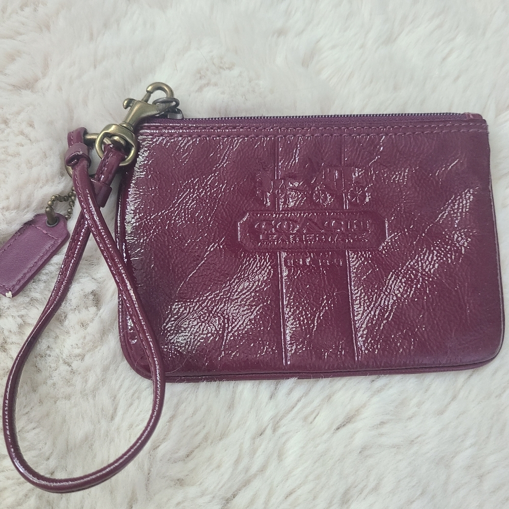 Coach Women's Burgundy Corner Zip Wristlet
